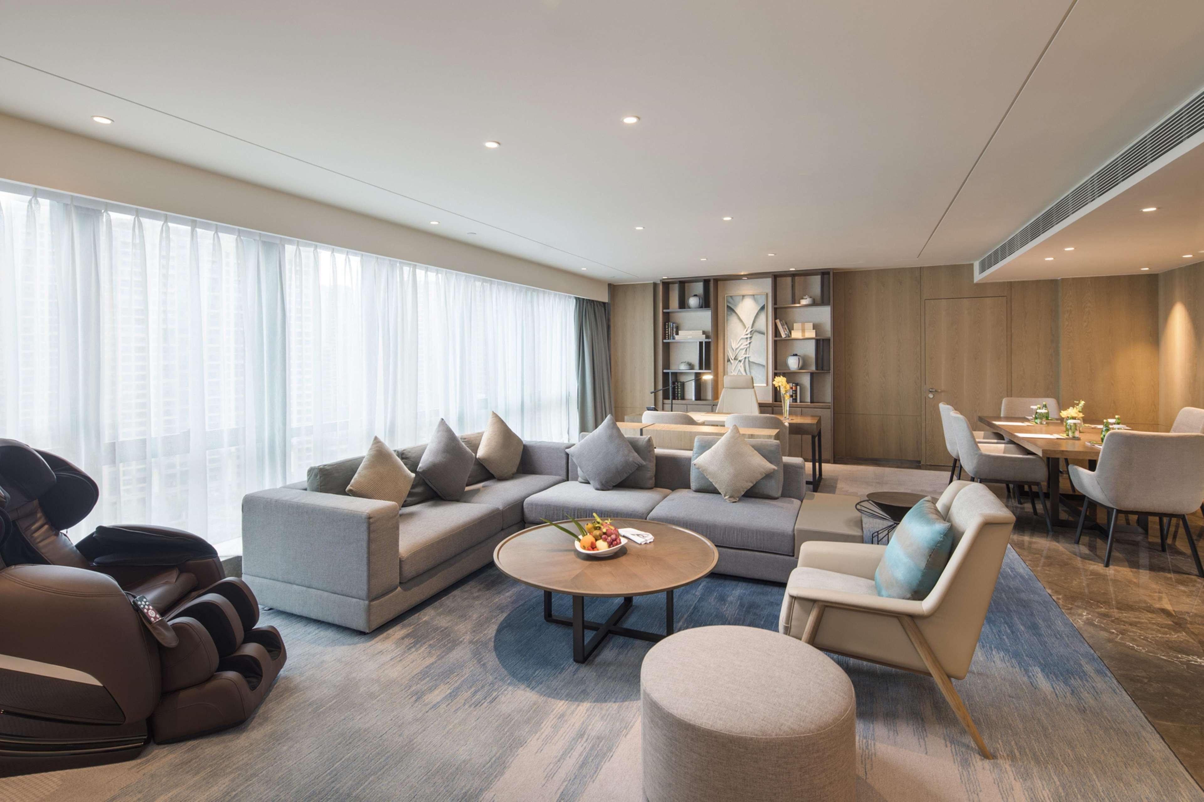 Doubletree By Hilton Hotel Shenzhen Longhua, Near Huawei, Foxcnn, Shenzhen North Railway, Uniwalk & Uniworld Shopping Mall, Sam'S Club Luaran gambar