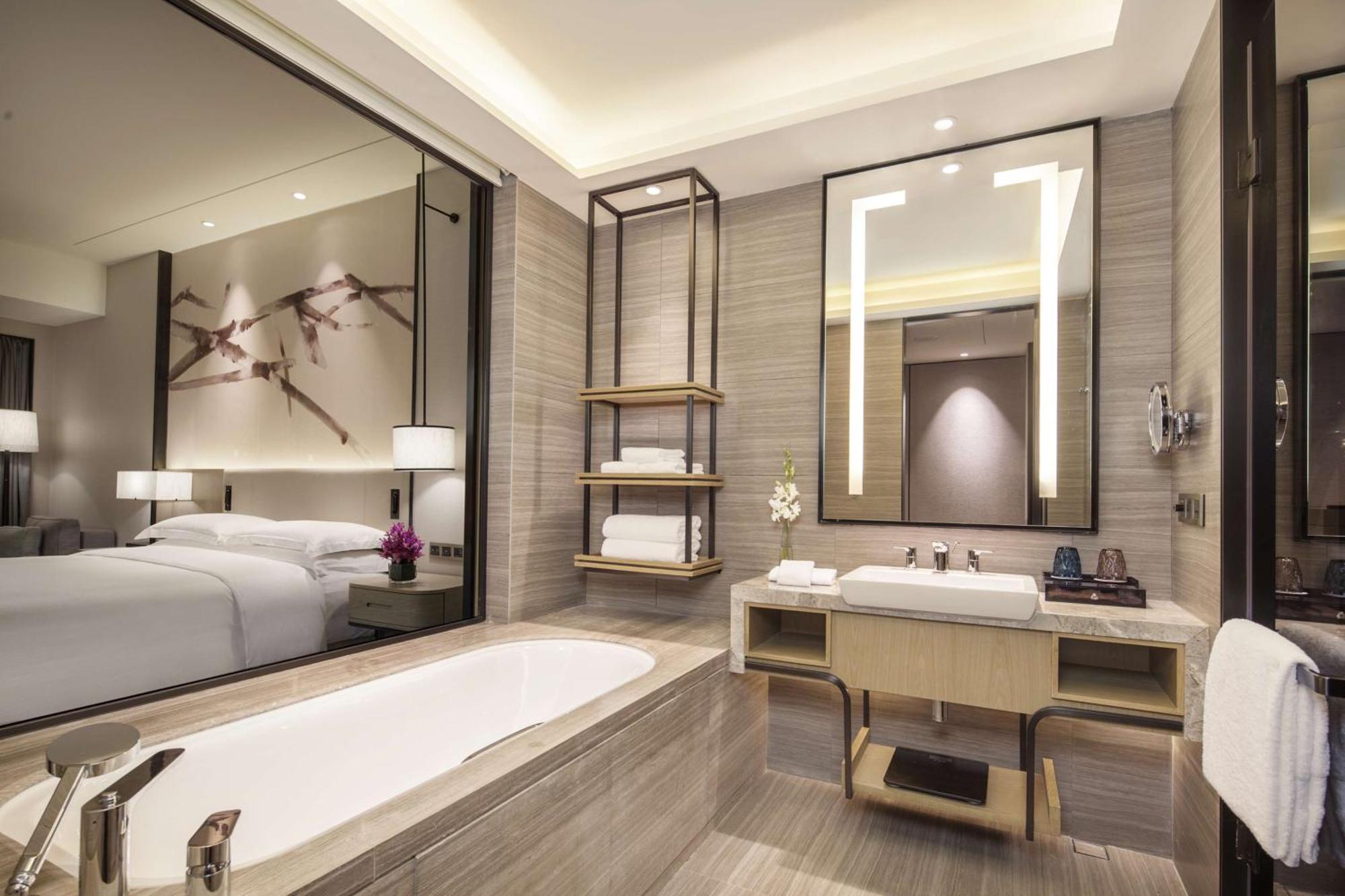 Doubletree By Hilton Hotel Shenzhen Longhua, Near Huawei, Foxcnn, Shenzhen North Railway, Uniwalk & Uniworld Shopping Mall, Sam'S Club Luaran gambar
