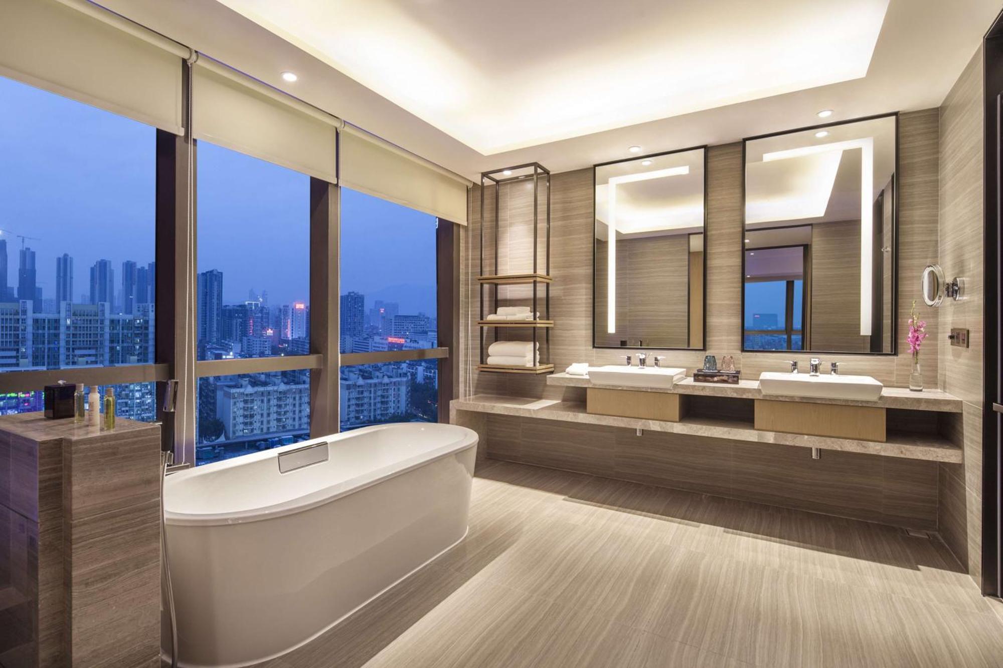 Doubletree By Hilton Hotel Shenzhen Longhua, Near Huawei, Foxcnn, Shenzhen North Railway, Uniwalk & Uniworld Shopping Mall, Sam'S Club Luaran gambar