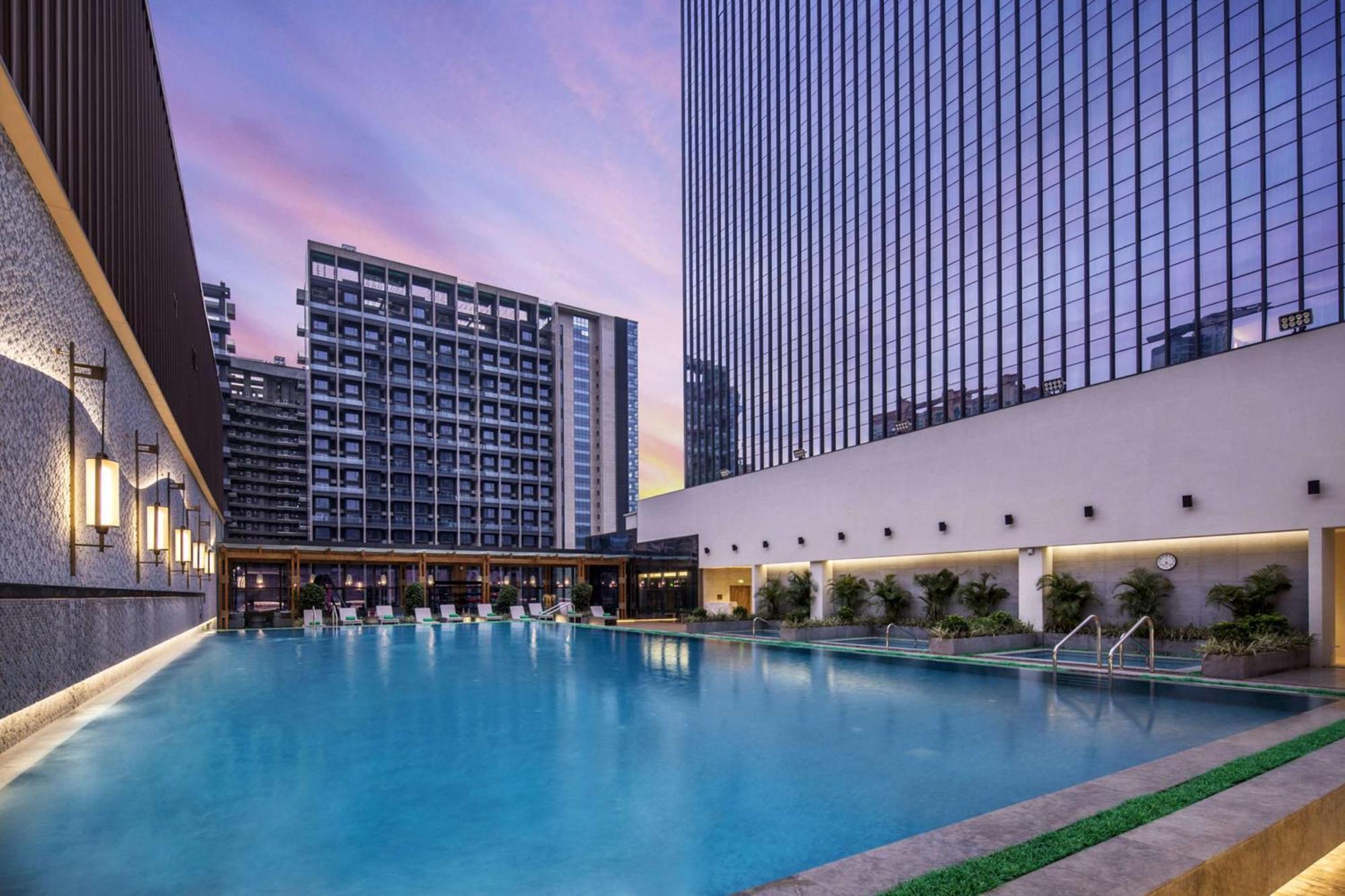Doubletree By Hilton Hotel Shenzhen Longhua, Near Huawei, Foxcnn, Shenzhen North Railway, Uniwalk & Uniworld Shopping Mall, Sam'S Club Luaran gambar